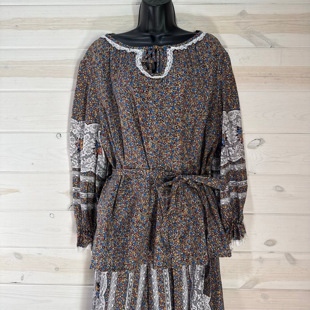 VTG 70s ILGWU Prairie Two Piece Set Blouse Skirt Calico Floral Gunne Sax L XL